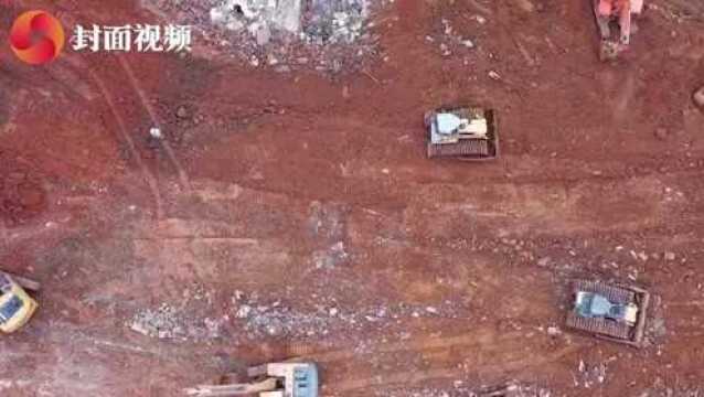 与时间赛跑 探访武汉火神山医院第二天搭建现场