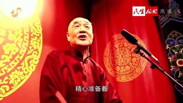 “快板王”王文喜已经72岁了,却依旧活跃在舞台上,德艺双馨!