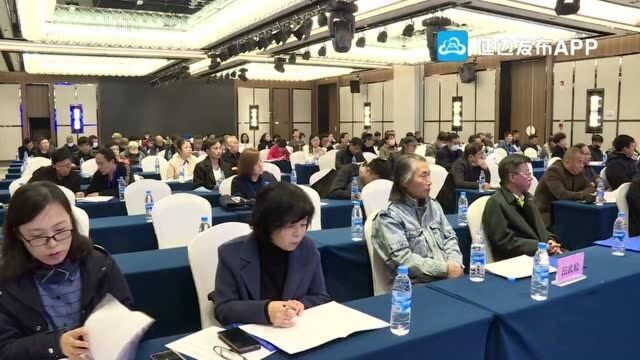 延边美术家协会第八次会员代表大会举行