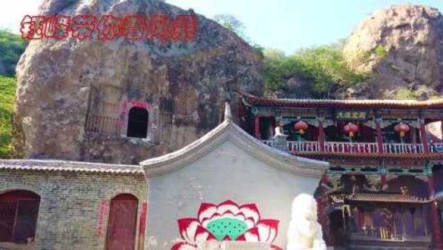 张家口宣化有座柏林寺,在大山深处,周围的柏树林把寺庙包围起来