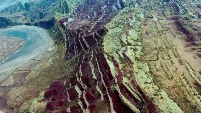 红石布勒沟 壮美丹霞景