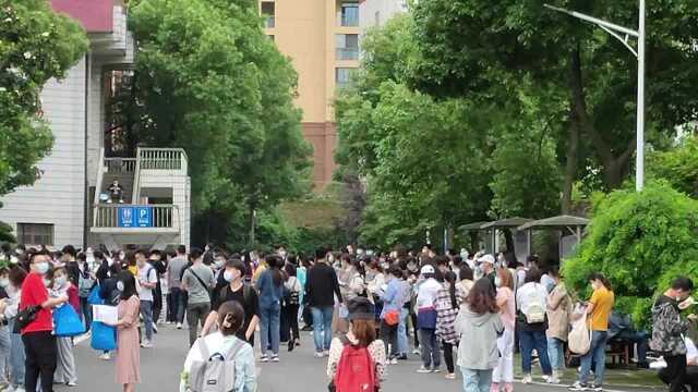 超10万人报考!武汉市2021年事业单位招聘笔试举行