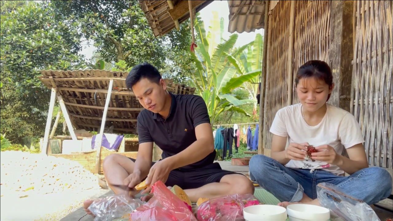 越南小伙阿俊对他的老婆真好做美食给她羡慕了吗