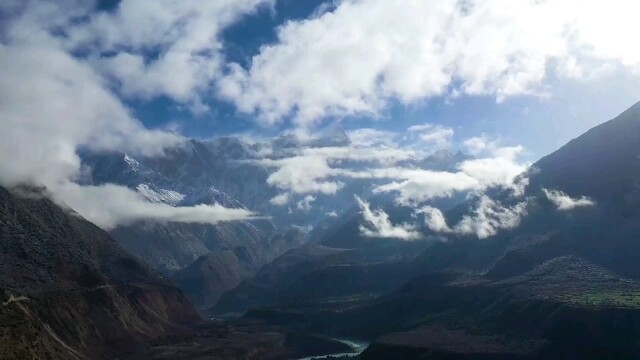 新疆天山雪山