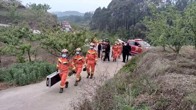 凌晨突发!眉山丹棱4.3级地震,眉山消防迅速集结出动!