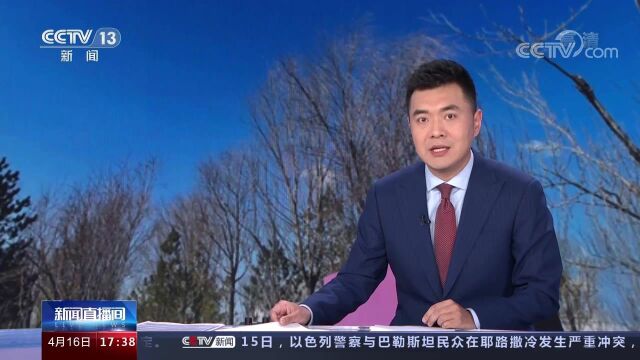 新疆哈密 多地降温降雪 交通出行受影响