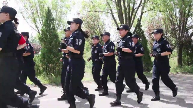 ●合水县公安局巡警大队圆满完成全市特巡警队伍跨区域拉动演练