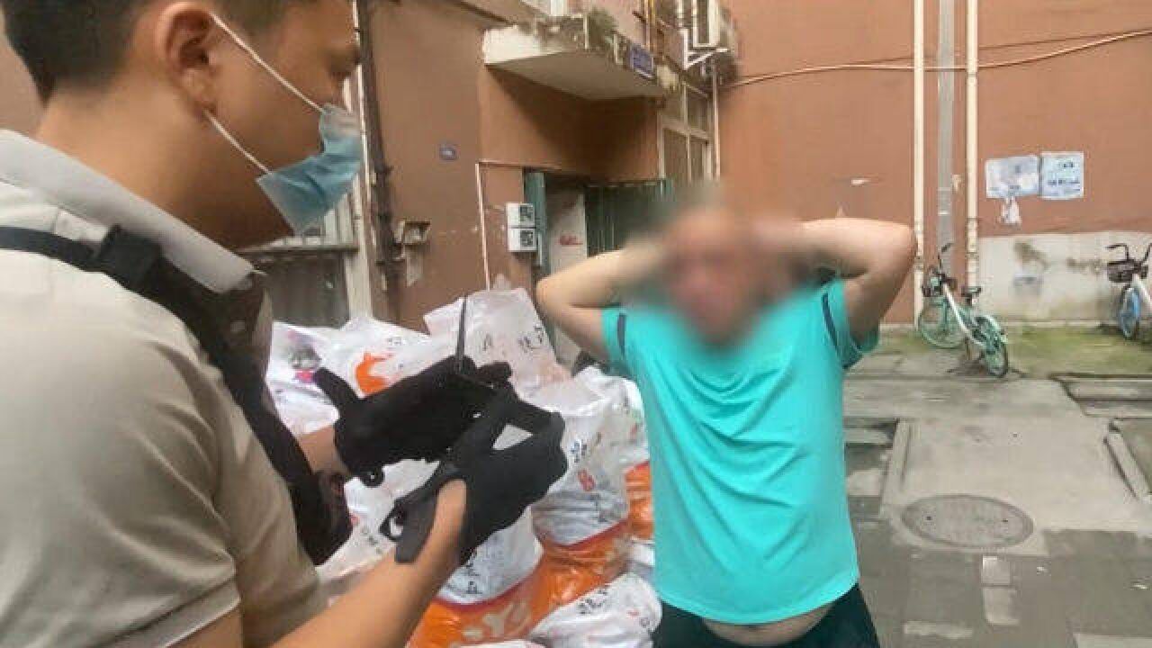 13名嫌疑人均被刑拘!成都公安打掉一“盗改销”电动自行车犯罪团伙