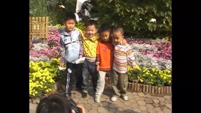 幼儿园同学国庆游香山2009年