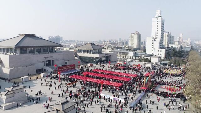 登封“2023年春风行动暨就业援助月专场招聘”线下招聘会顺利举办