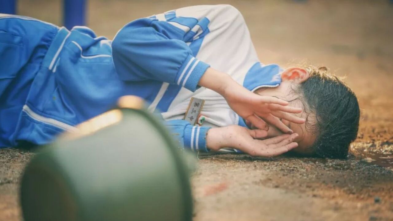 山西晋中一学生在校被同学殴打,警方通报