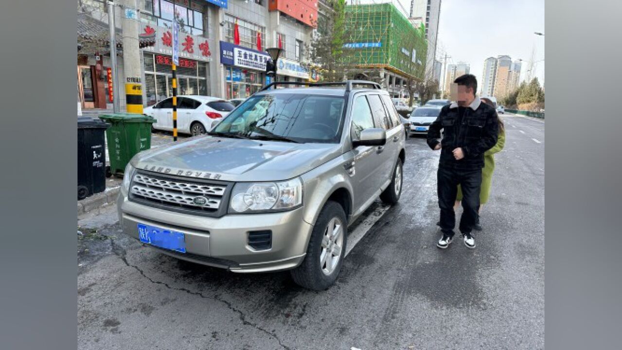 【小里帮忙】车停在城投规划停车位后收到违停单?交警:会上报撤销处理