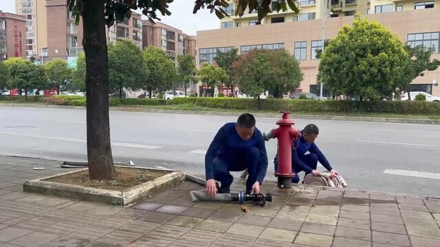 清明节文明祭祀,时刻注意消防安全,,经开区消防