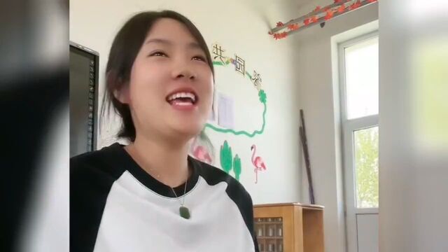 全网最火的幼教老师,三个不同版本的“挖呀挖呀挖”,太治愈了