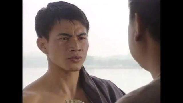 南拳“蓄劲如张弓,发劲如放箭” #南拳 #中华武术博大精深 #梁日豪 #胡坚强 #邱建国