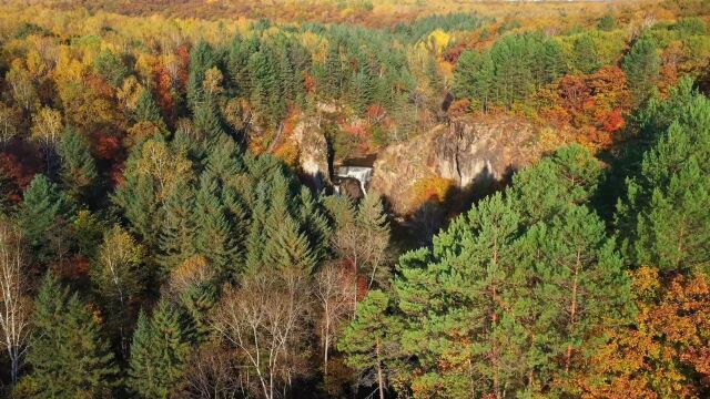 【伊春秋季旅游攻略】秋季风景的天花板——茅兰沟国家森林公园