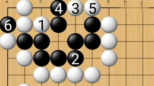 围棋:除了感觉,关键还是计算深远.一眼万年的人不多.