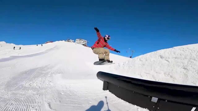 年仅22岁的世界冠军马库斯 雪地训练上演极限挑战