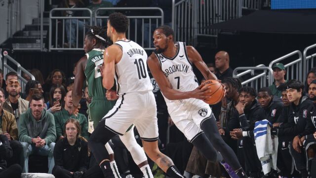 杜兰特vs雄鹿集锦 空砍33+6第三节独揽12分