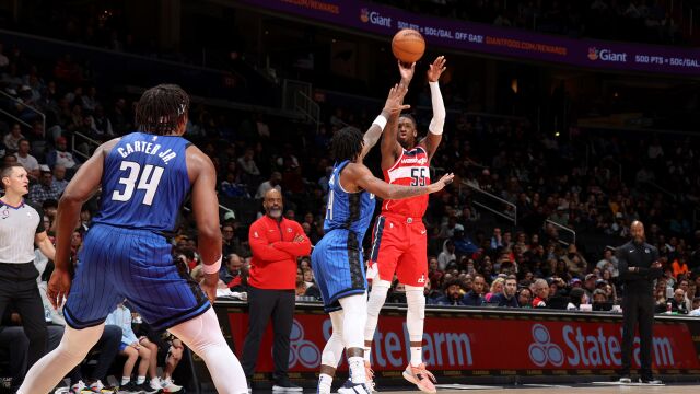 怀特vs魔术集锦 全场21+9+4高效发挥难阻失利