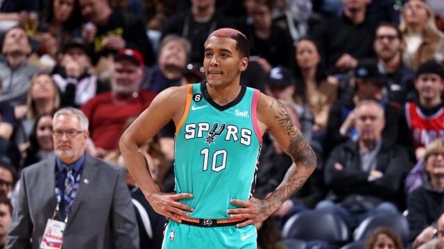 索汉vs爵士集锦 22+6篮下出手顶飞防守