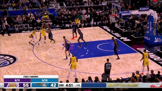 打通全队任督二脉 朗尼沃尔连中三分手感发烫