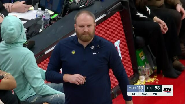 NBA常规赛：灰熊vs猛龙第4节英文原声回放