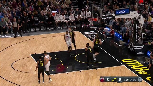 火力全开稳住优势！奥拉迪波三分+极限后仰手到擒来