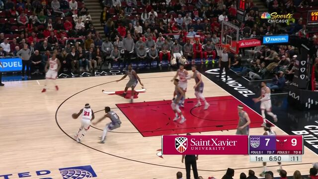 又一个会传球的欧洲中锋！小萨持球推进妙传巴恩斯三分投进