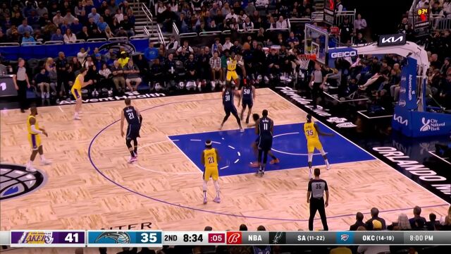 手感逐渐都开了 里夫斯施罗德接连上演百步穿杨