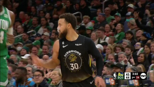 水花兄弟接连发力 汤神库里开启常规武器连中三分