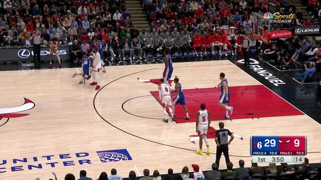 也是弹跳力的一种体现 拉文干拔中投打成2+1