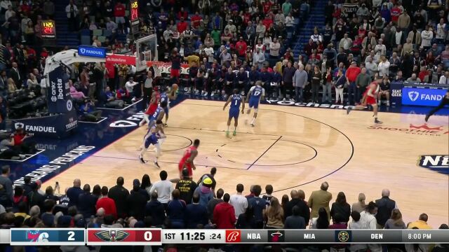 一招一式都像极了后卫 恩比德突破暴扣一气呵成