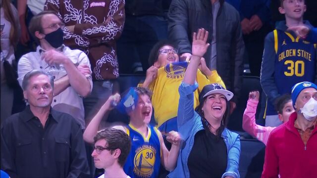 NBA常规赛：老鹰vs勇士加时2英文原声回放