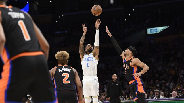 尼克斯112-108湖人 兰德尔独挑大梁33分终止连败