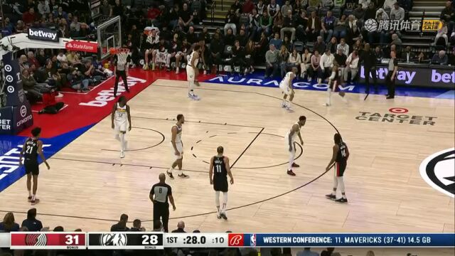 开拓者vs森林狼第1节英文原声回放