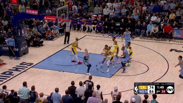 三分雨如期而降 灰熊攻势不减两记三分将比分迅速拉开