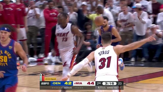 点燃主场全部激情！阿德巴约霸气补篮隔扣约基奇