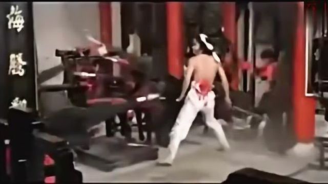 邵氏武打功夫片《铁旗门》主 演:郭追 江生 王力 鹿峰