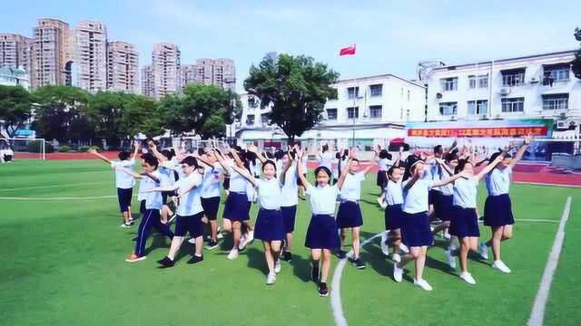 《铃儿响叮当》班班有歌声——桐庐春江小学——六4班