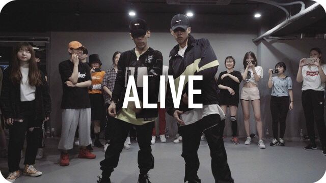 帅气街舞男神Jinwoo Yoon,动感编舞《Alive》