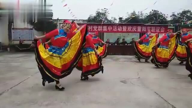 七月火把节 彭山区文旅广新局舞蹈队