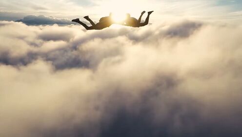 飞越天空自由翱翔，飞跃楚汉鸿沟！俯瞰这万千世界！