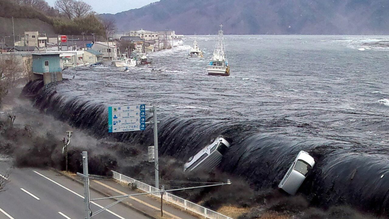 日本发现大地震海底断崖,警告称仍有强震风险,会被拖入太平洋吗