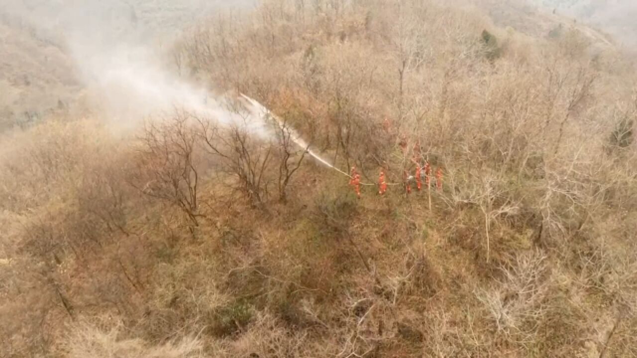 航拍!呼伦贝尔市森林消防进山入林训练 提高遂行任务能力