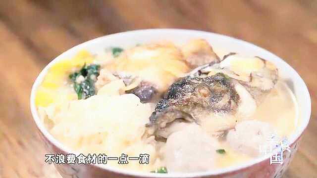 鱼头煮粉:汤色奶白鲜香,如何烹饪制作鱼头煮粉?