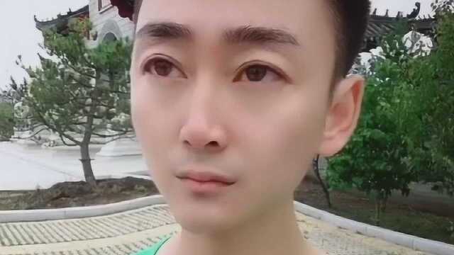 现在女生都太不矜持了,看男生怎么说你们,这就是区别啊!