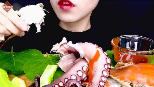 解压咀嚼音吃播,大个八爪鱼,超好吃的大章鱼肉,嚼劲十足 - 腾讯视频