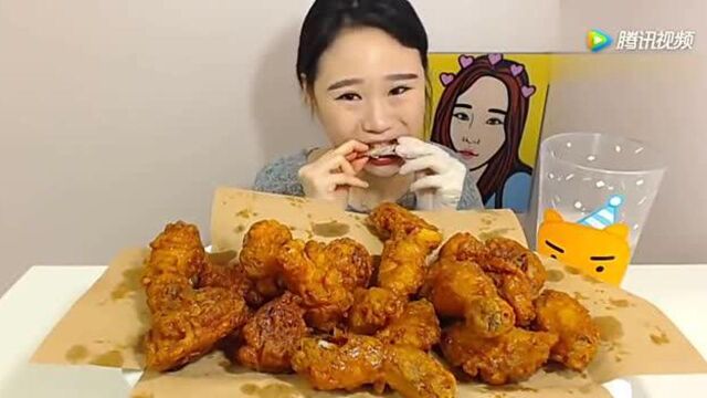 吃播大胃王:美女吃炸鸡焦香酥脆超美味