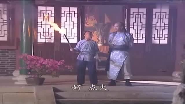 黑衣杀手夜闯贝勒府刺杀,却不知贝勒爷武功高强